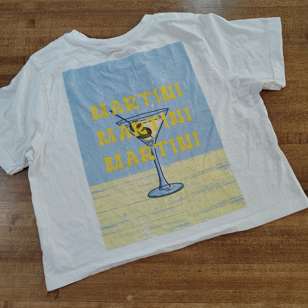 MESSY BUN JUST CHILLIN TINI TIME MARTINI WHITE CROP TOP SIZE XS